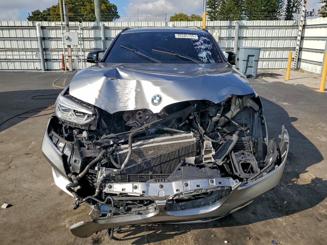 2021 BMW X4 M Competition - Image 5
