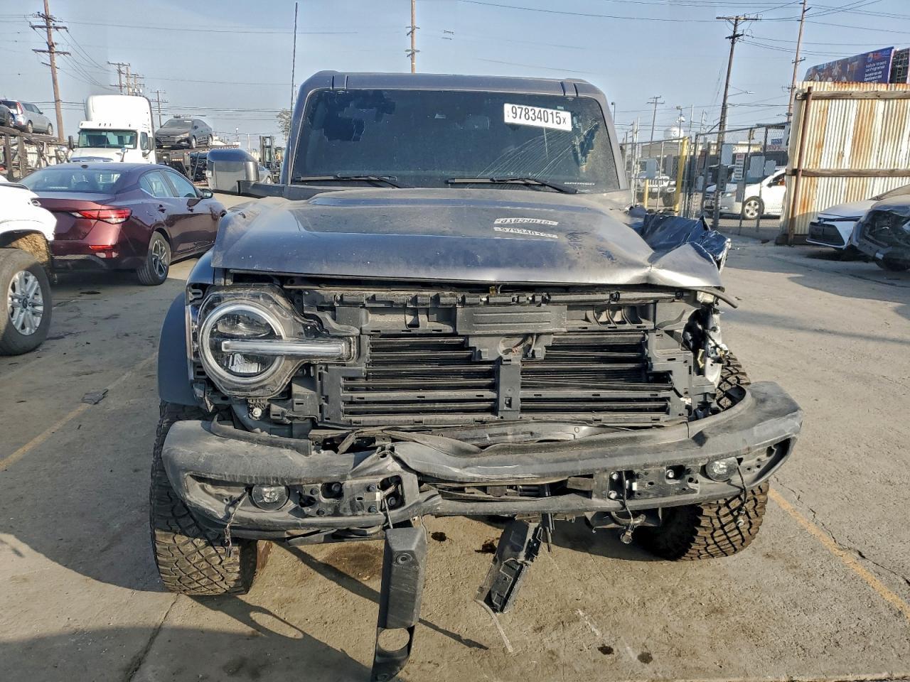 2022 Ford Bronco Base - Фото 5