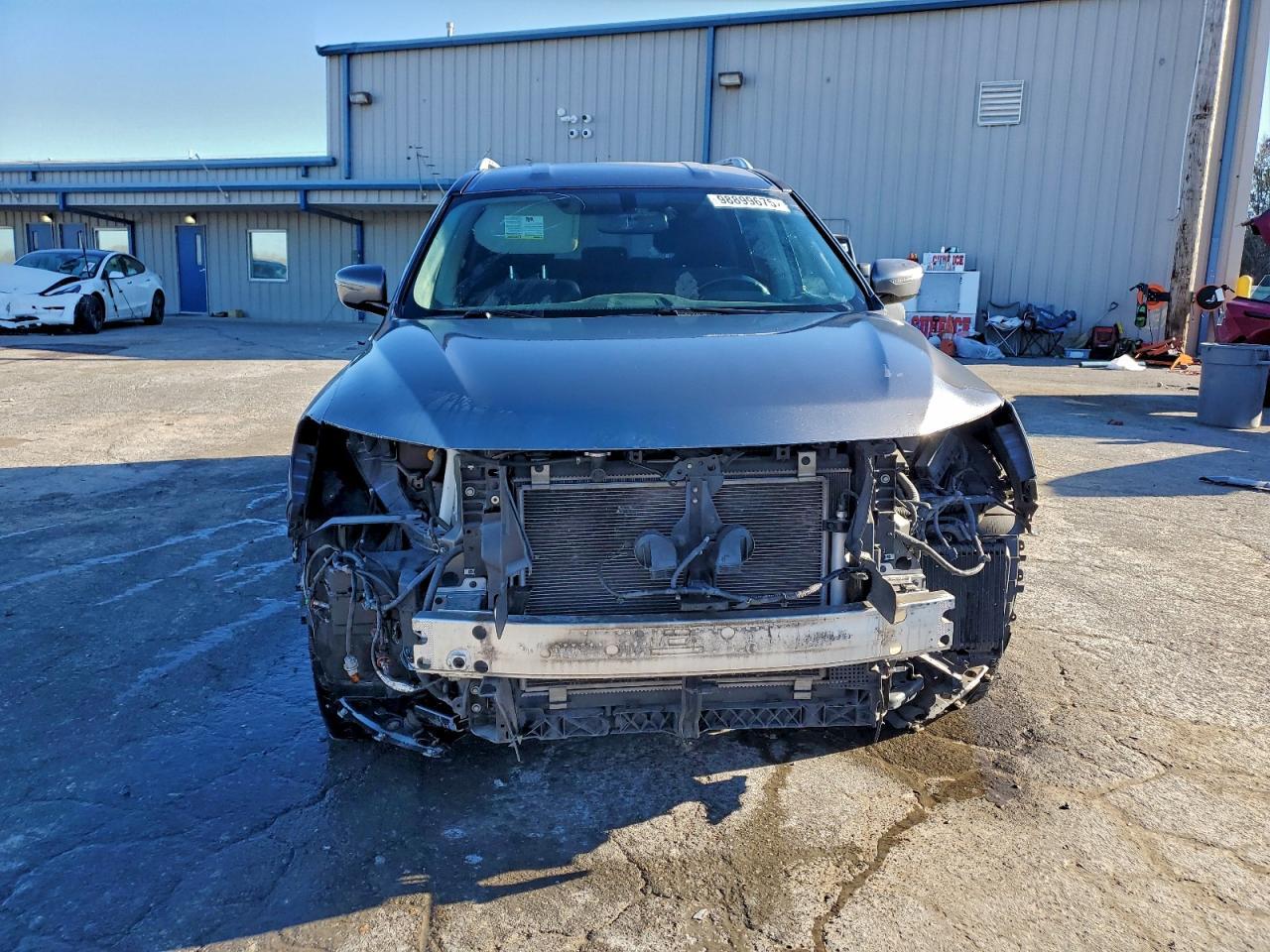 2017 Nissan Pathfinder S - Image 5