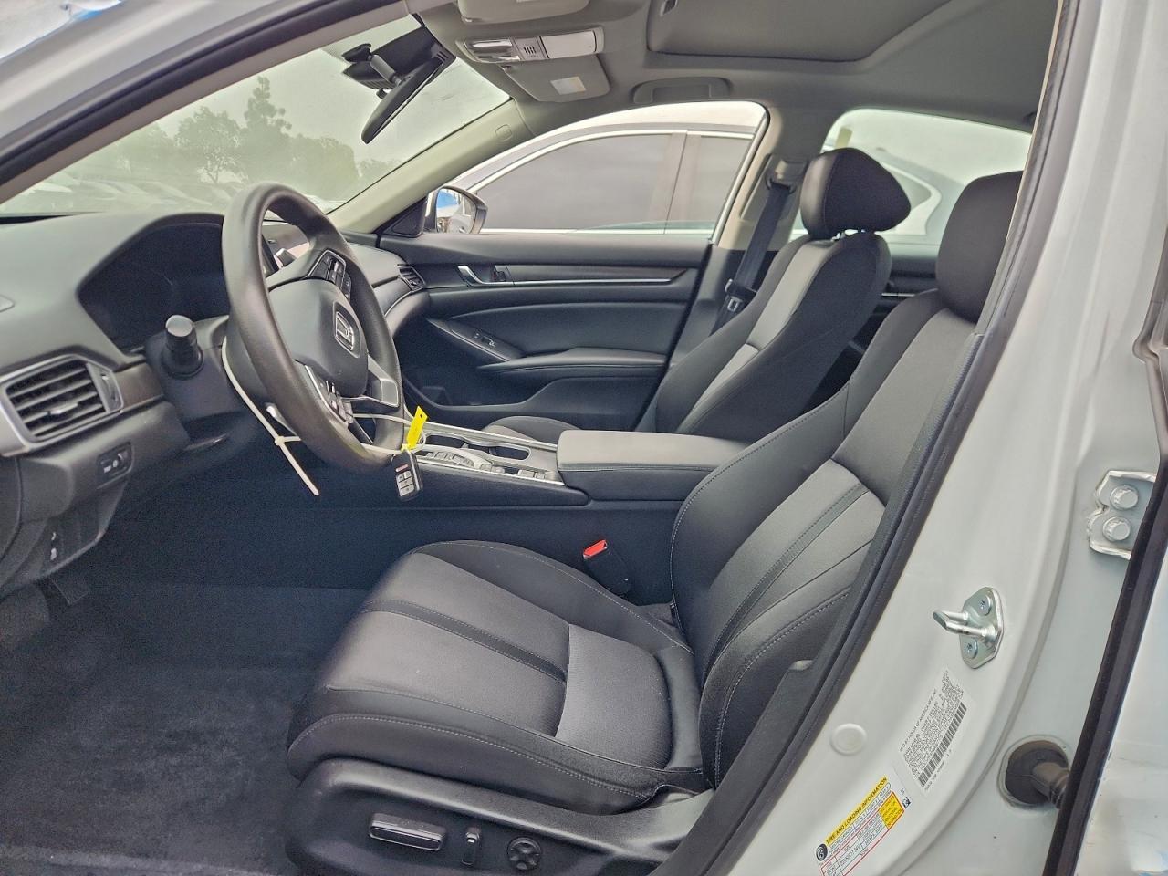 2021 Honda Accord Hybrid Ex - Image 7