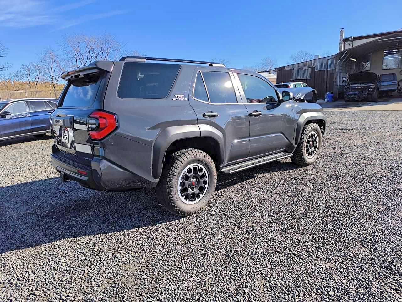 2025 Toyota 4Runner Limited - Фото 4