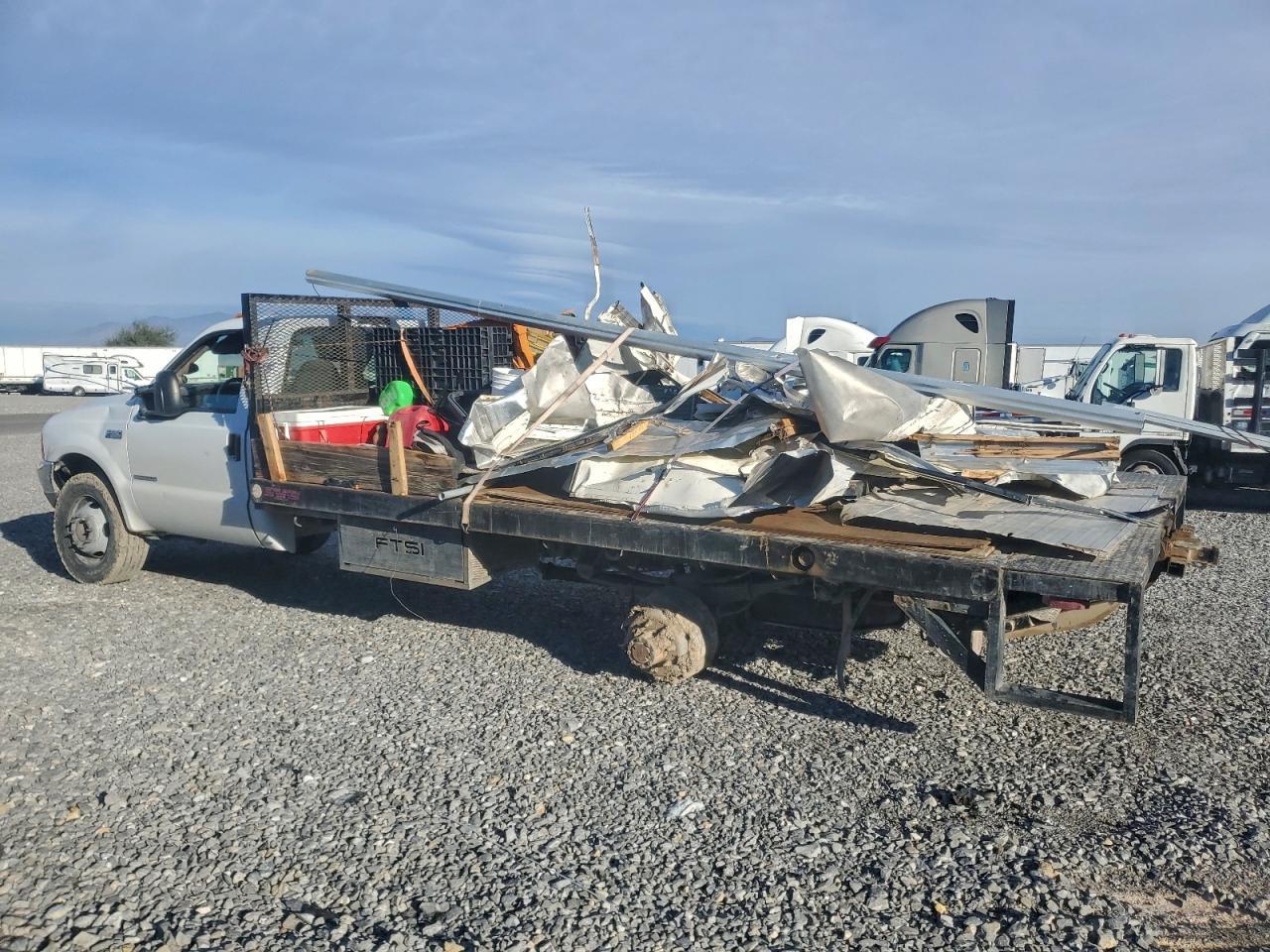 2001 Ford F550 Flatbed Truck - Фото 3