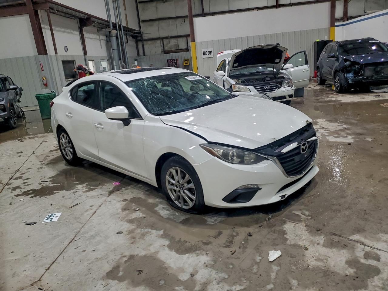 2014 Mazda 3 Grand Touring - Фото 4
