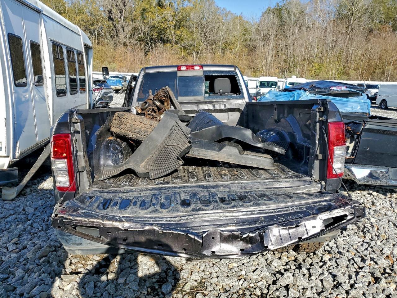 2021 Ram 3500 Tradesman - Фото 6