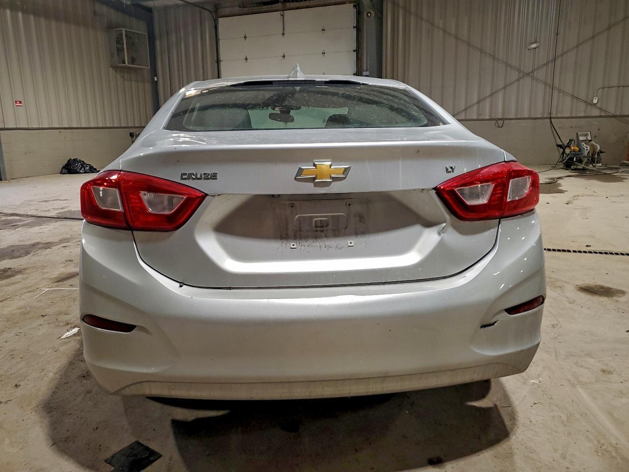 2016 Chevrolet Cruze Lt - Image 6