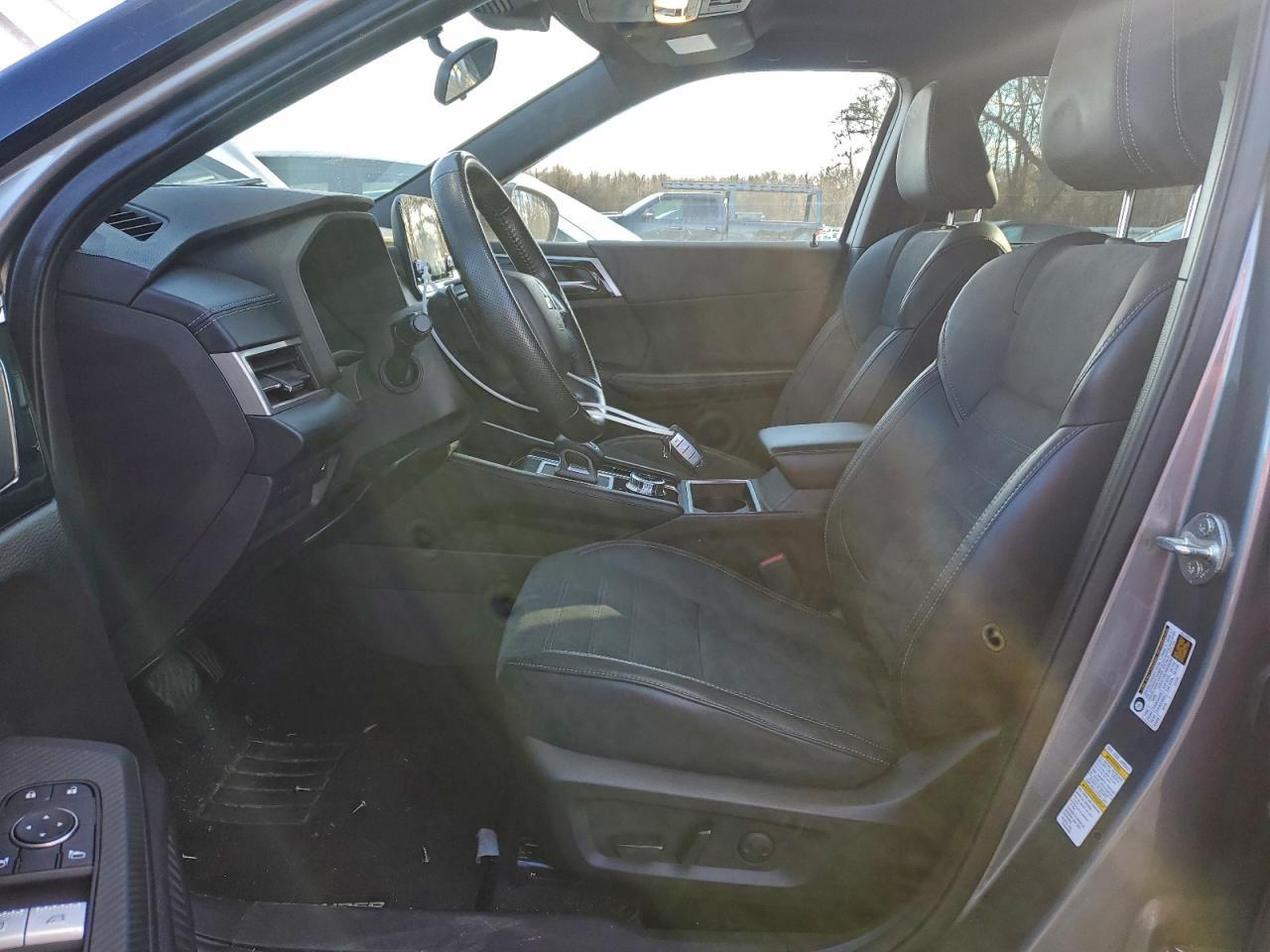 2022 Mitsubishi Outlander Se - Image 7