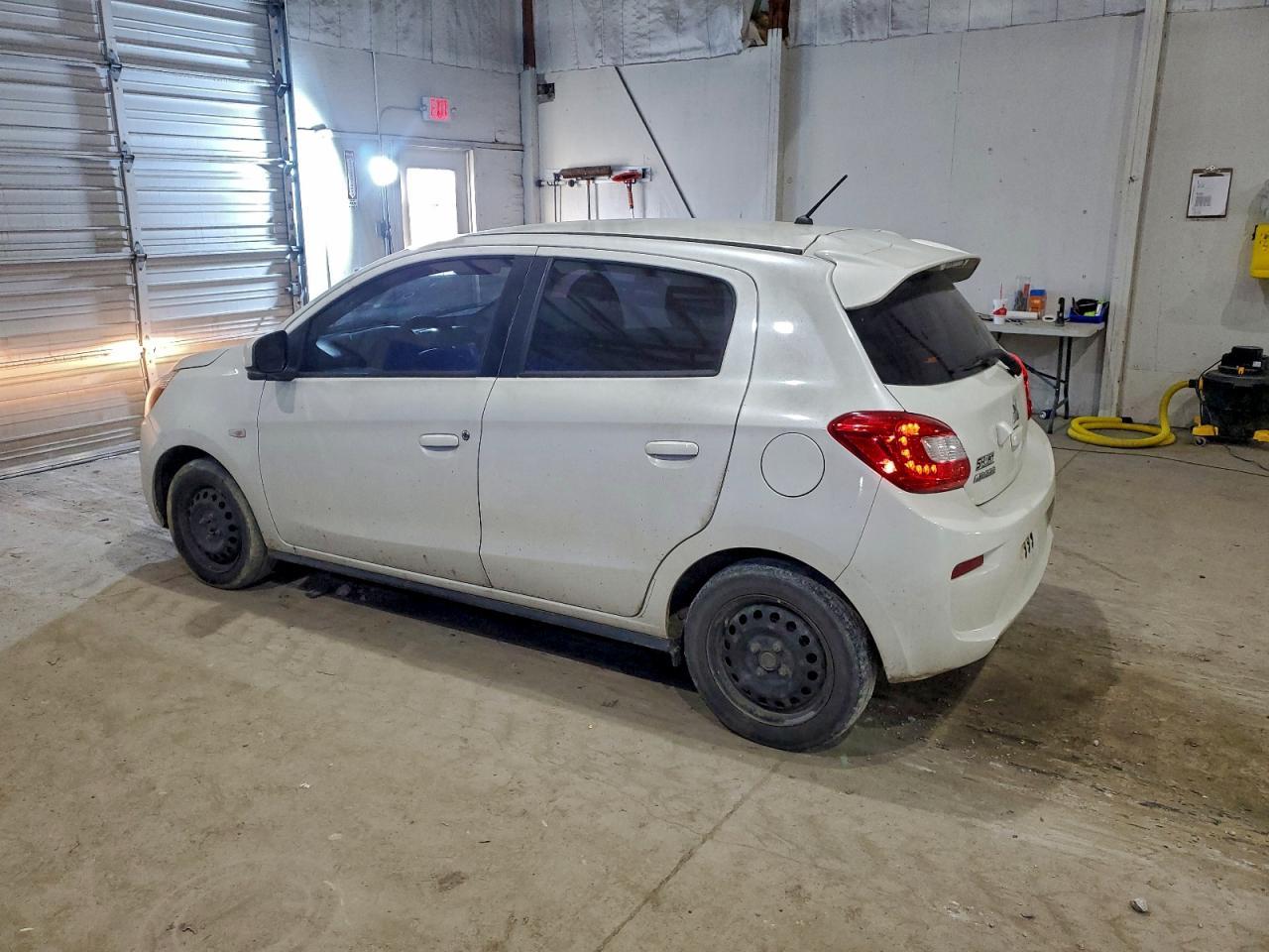 2020 Mitsubishi Mirage Es - Image 2