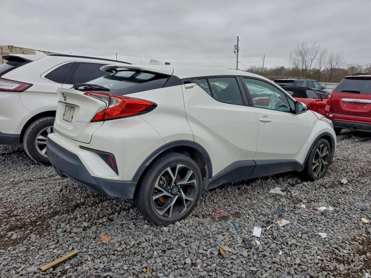 2021 Toyota C-Hr Xle - Фото 3