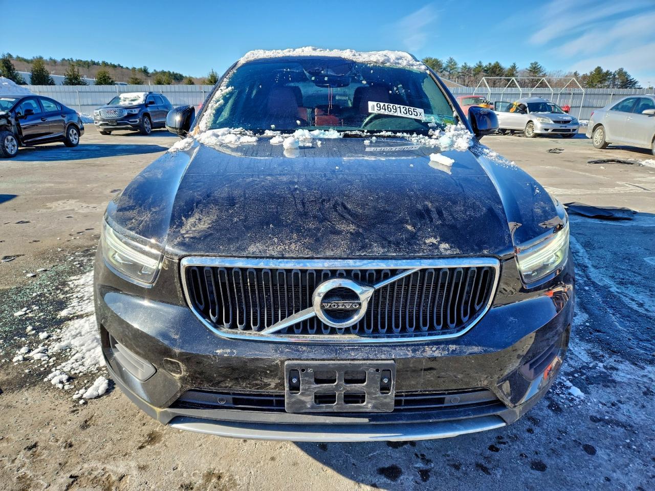 2019 Volvo Xc40 T5 Momentum - Image 5