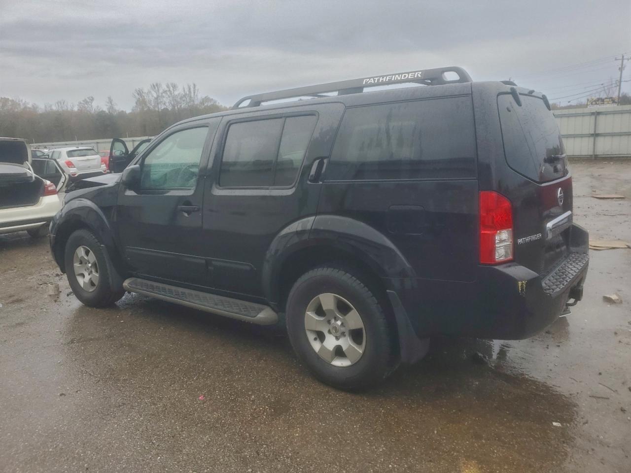 2006 Nissan Pathfinder S - Фото 2