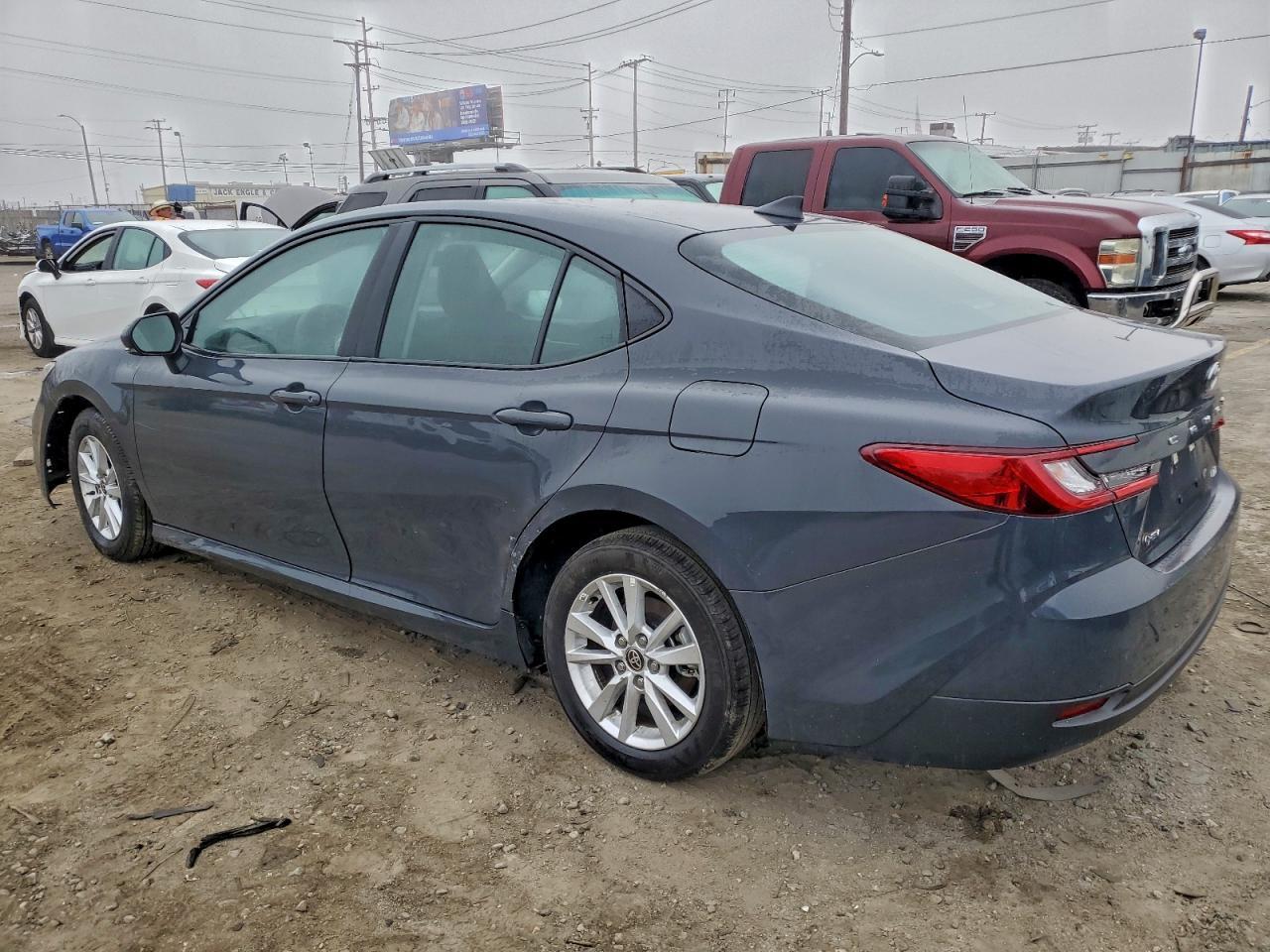 2025 Toyota Camry Xse - Фото 2