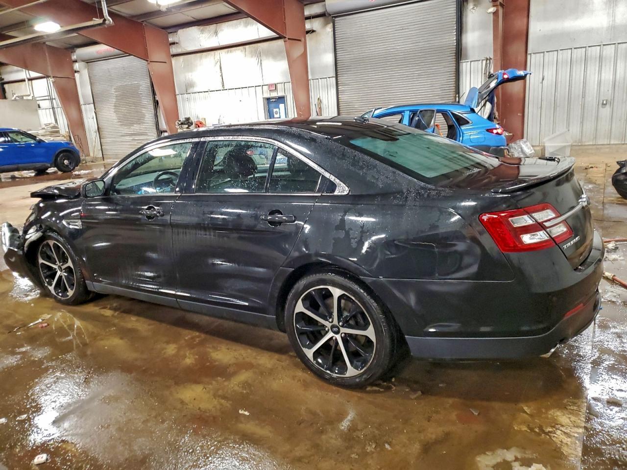 2015 Ford Taurus Sel - Фото 2