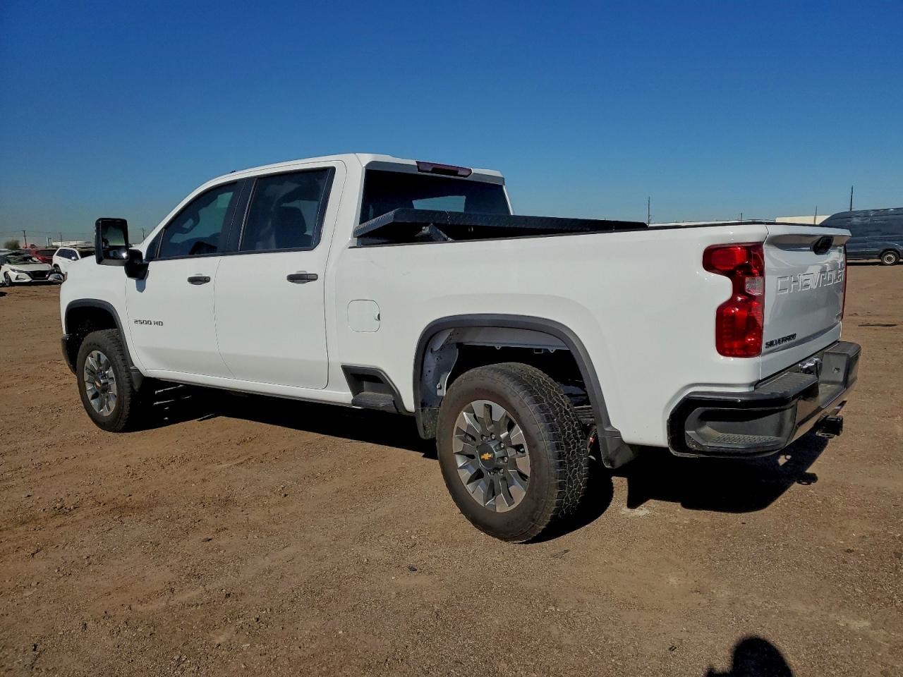 2026 Chevrolet Silverado K2500 Custom - Фото 2