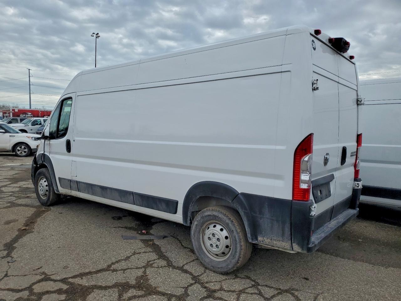 2023 Ram Promaster 2500 Delivery Van - Фото 2