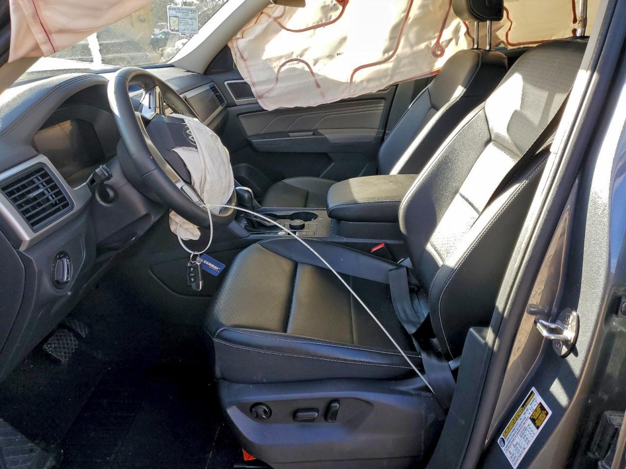 2022 Volkswagen Atlas Se - Фото 7