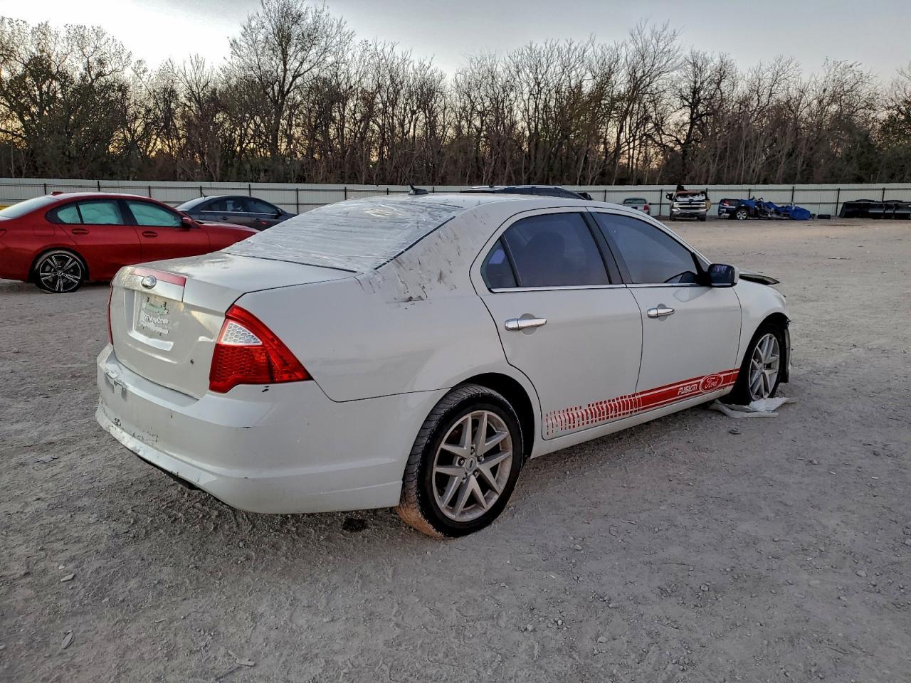 2010 Ford Fusion Se - Фото 3