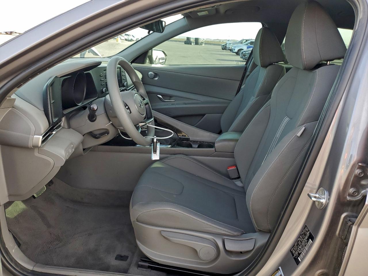 2023 Hyundai Elantra Hybrid Blue - Фото 7