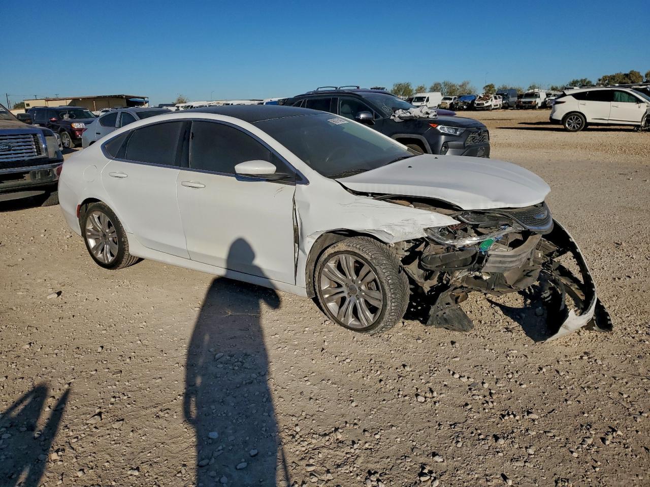 2016 Chrysler 200 Limited - Фото 4