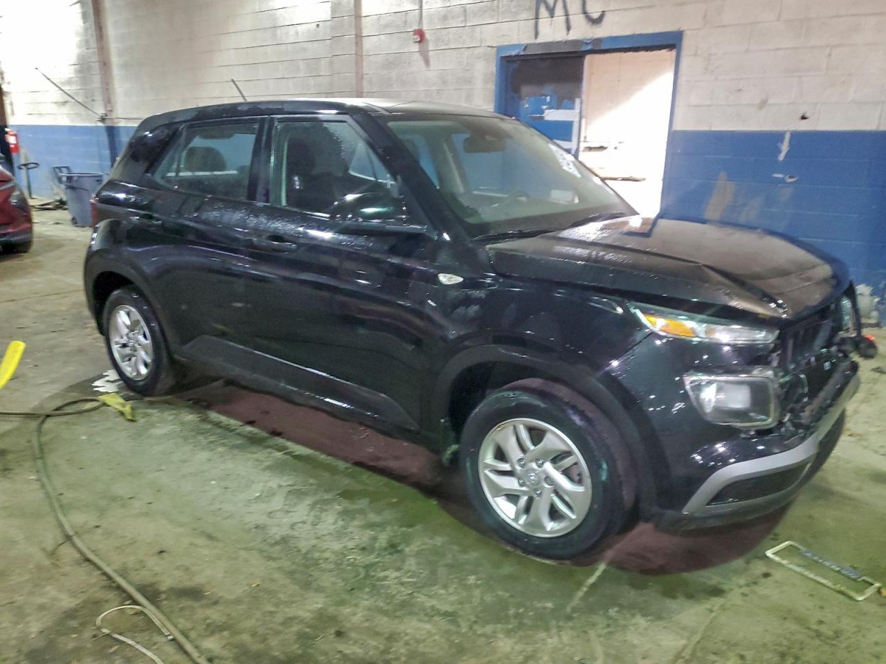 2023 Hyundai Venue Se - Фото 4