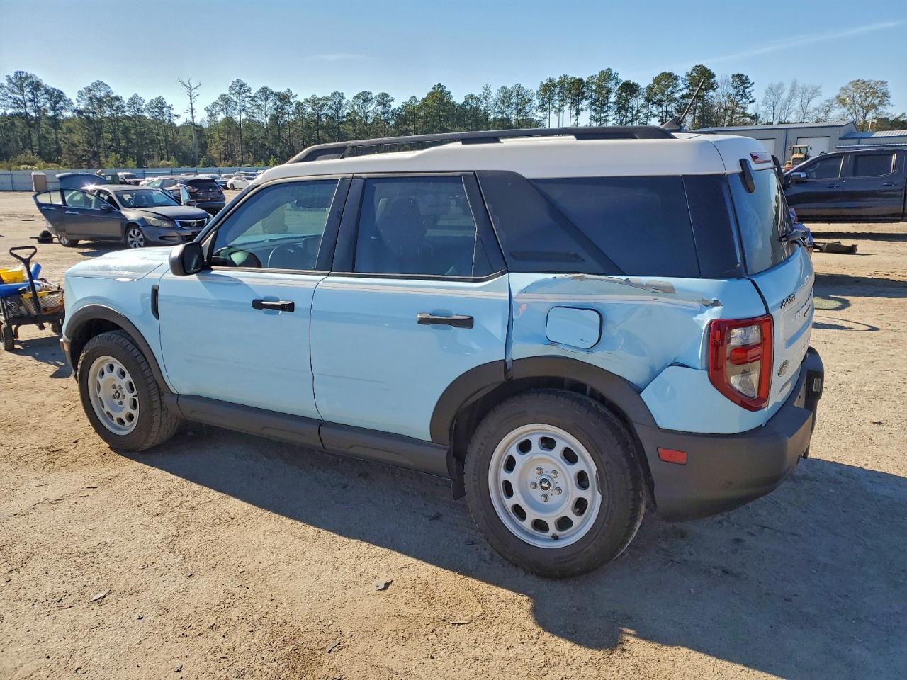 2024 Ford Bronco Sport Heritage - Фото 2