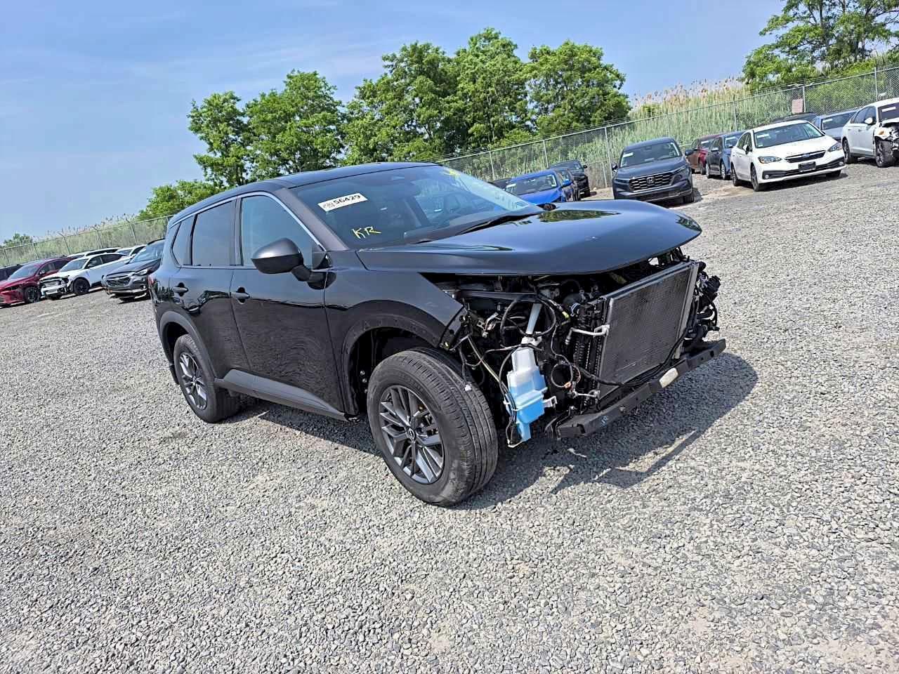 2023 Nissan Rogue S - Image 3