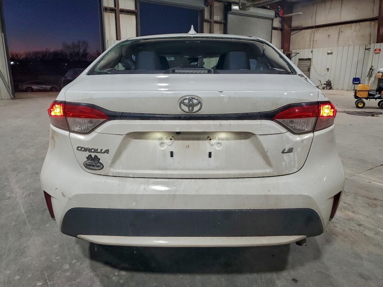 2021 Toyota Corolla Le - Фото 6