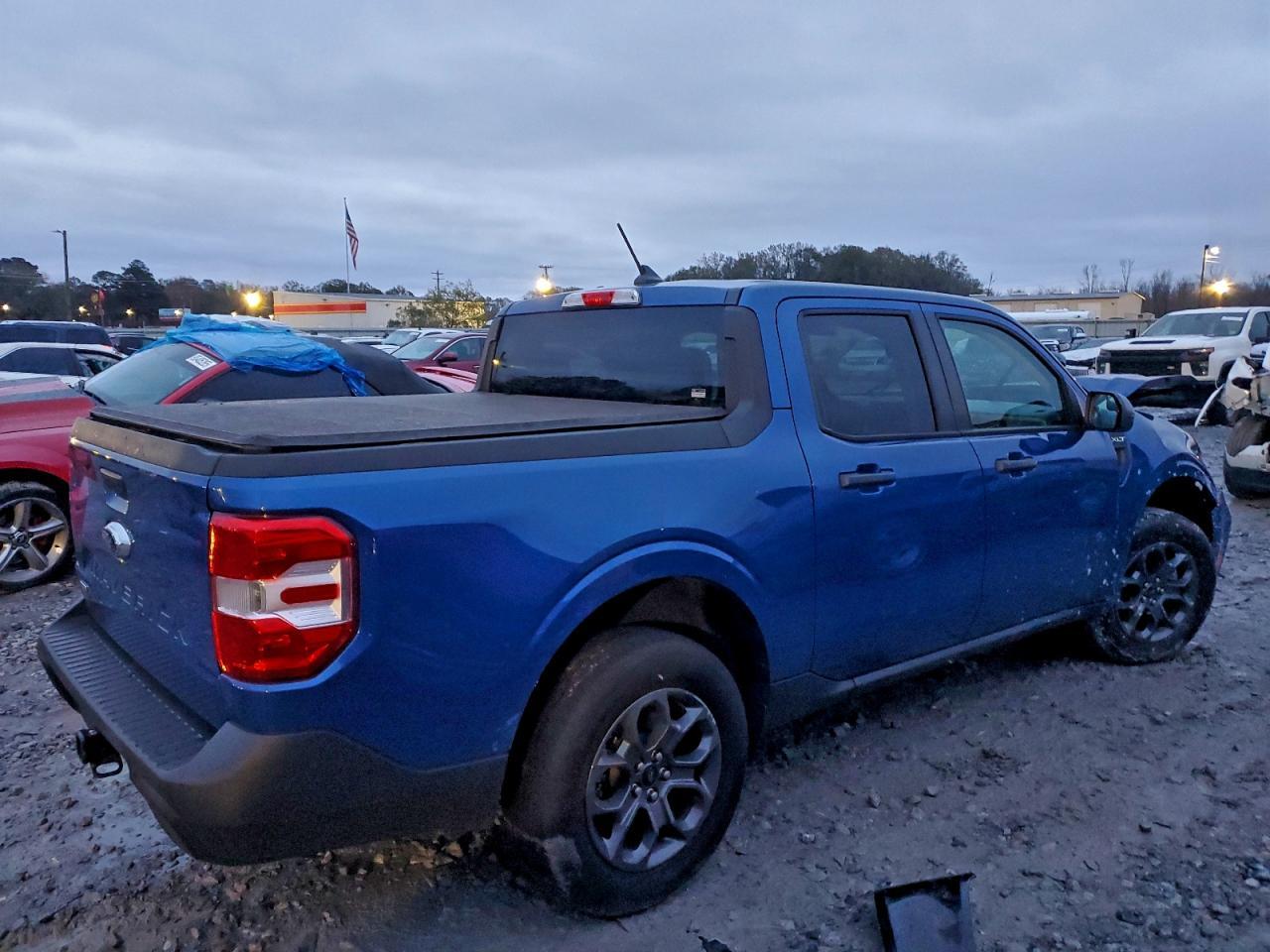 2023 Ford Maverick Xl - Image 3