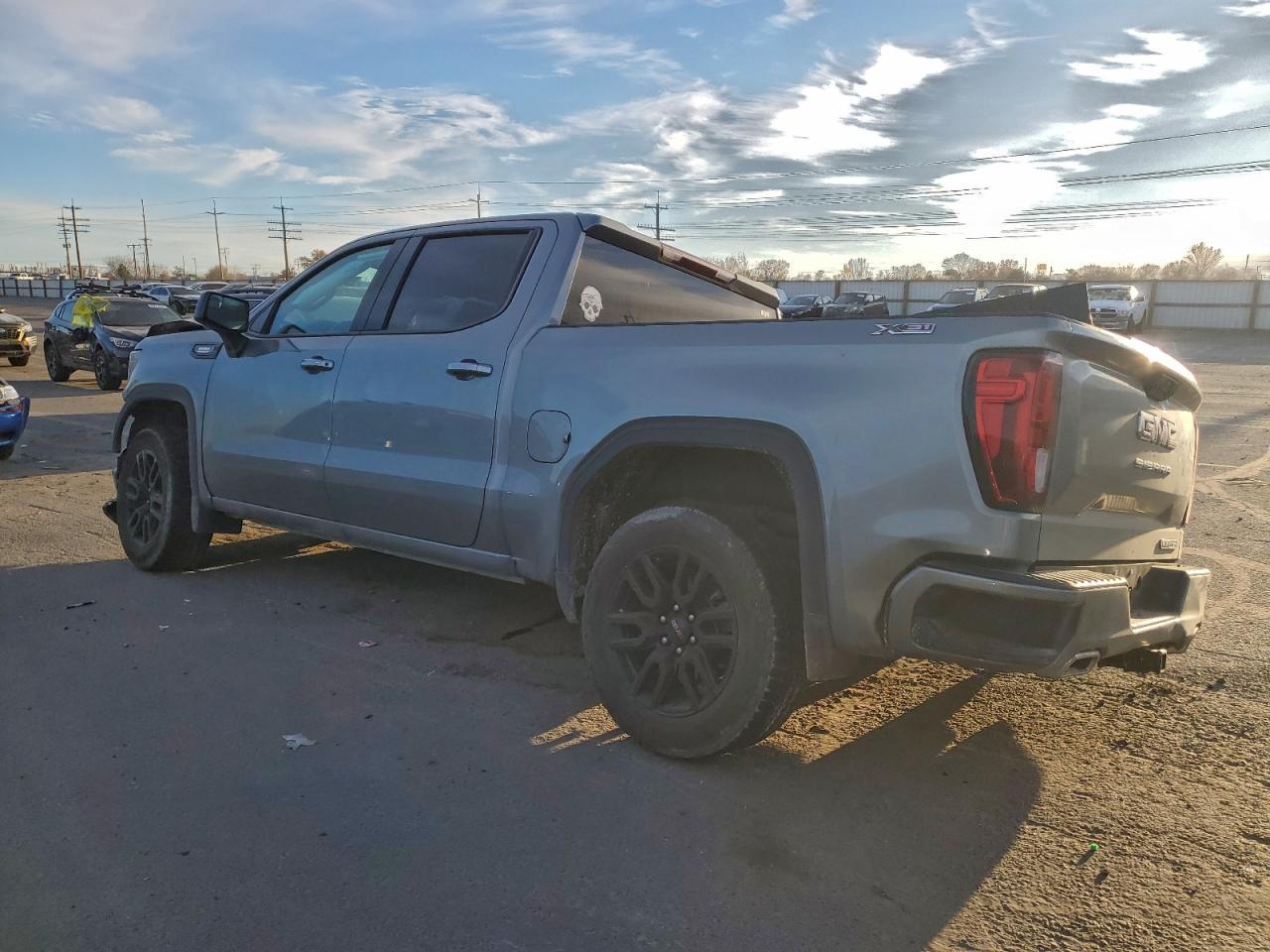 2024 GMC Sierra K1500 Elevation - Image 2
