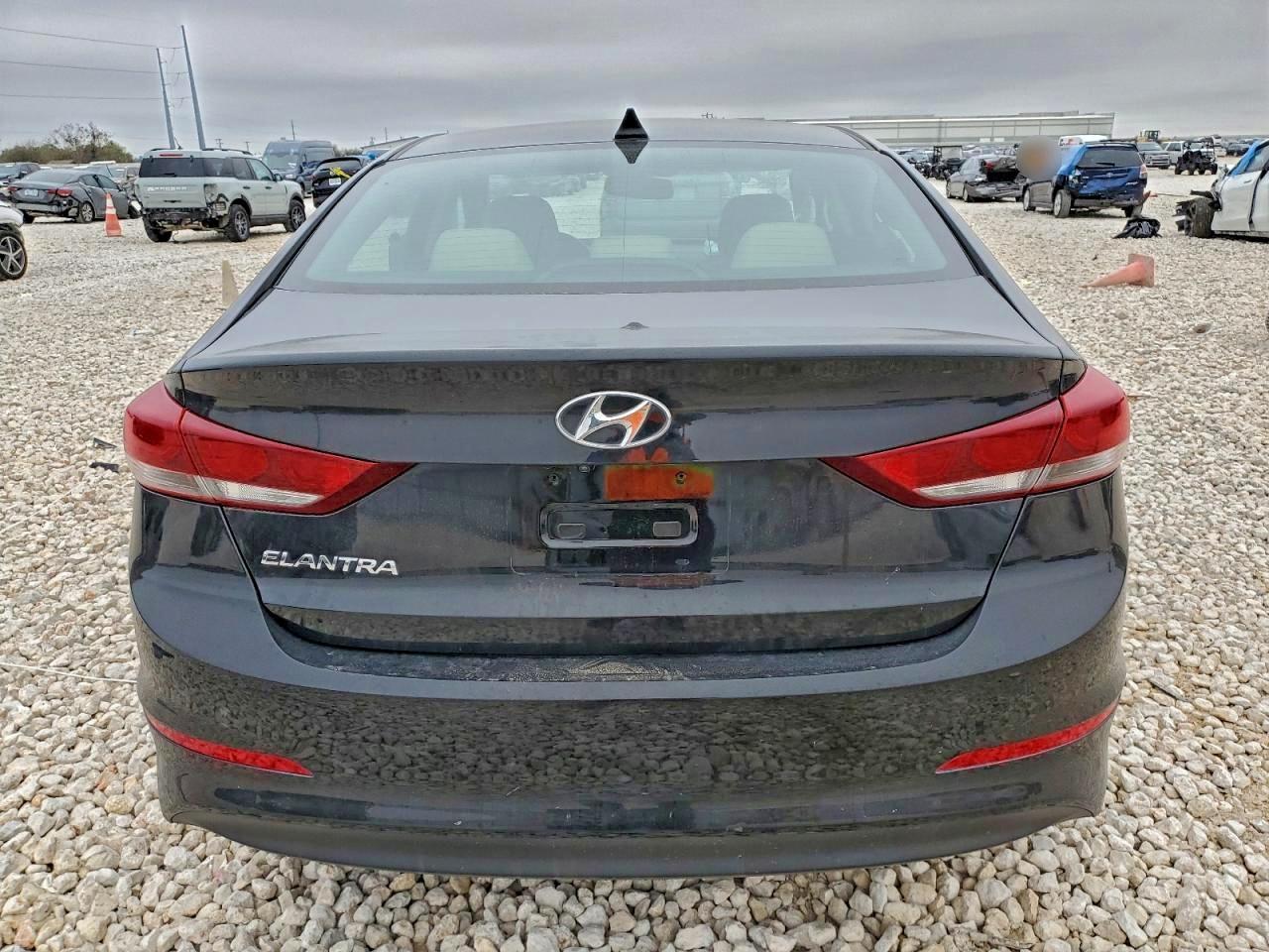 2018 Hyundai Elantra Sel - Фото 6