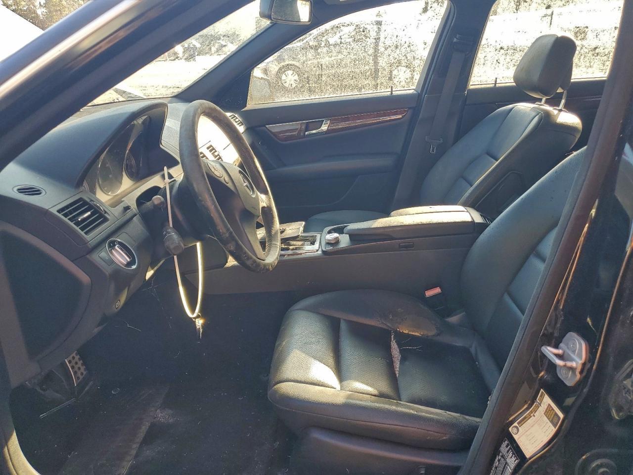 2011 Mercedes-Benz C 300 4Matic - Фото 7