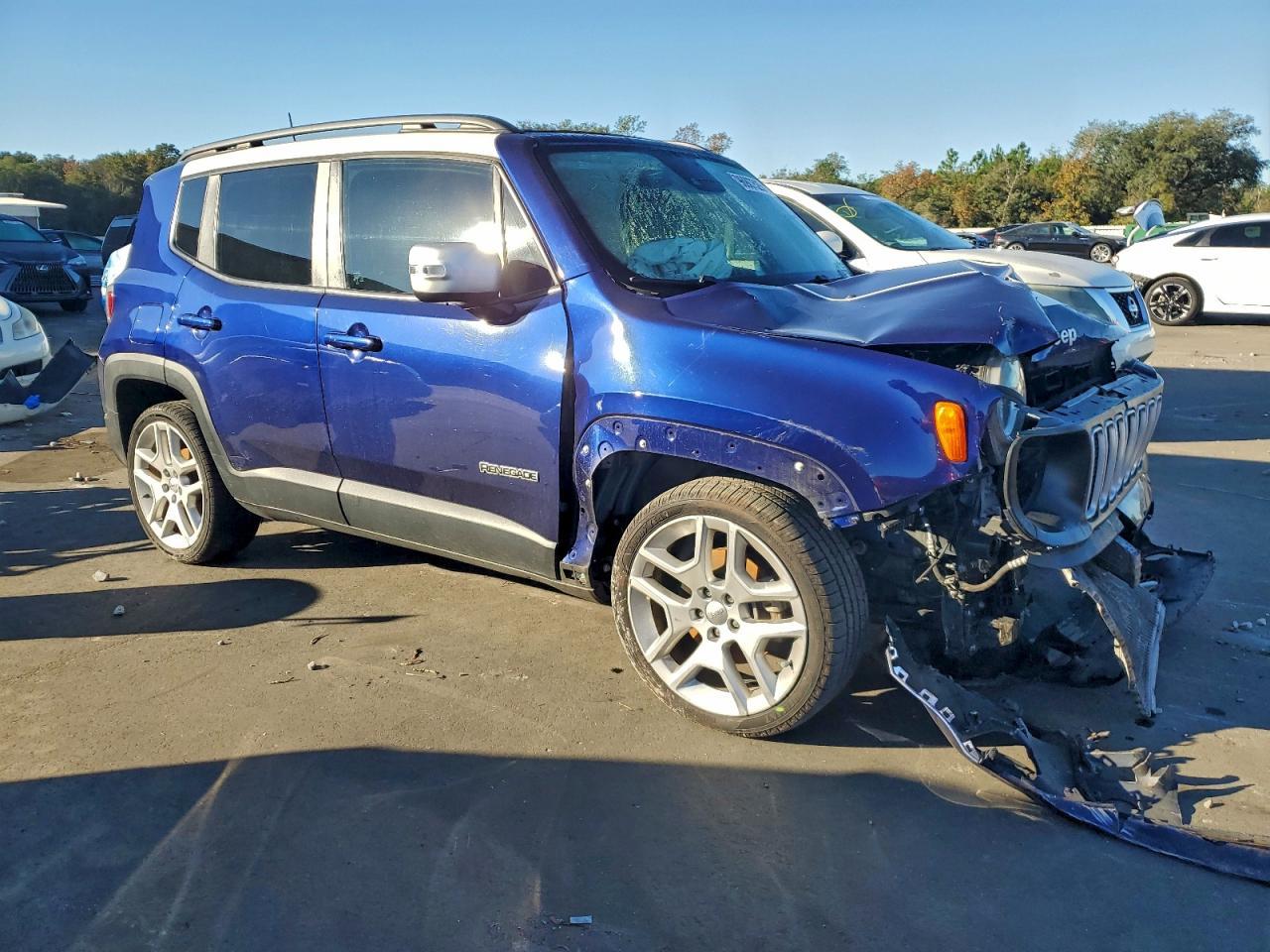 2021 Jeep Renegade Latitude - Image 4