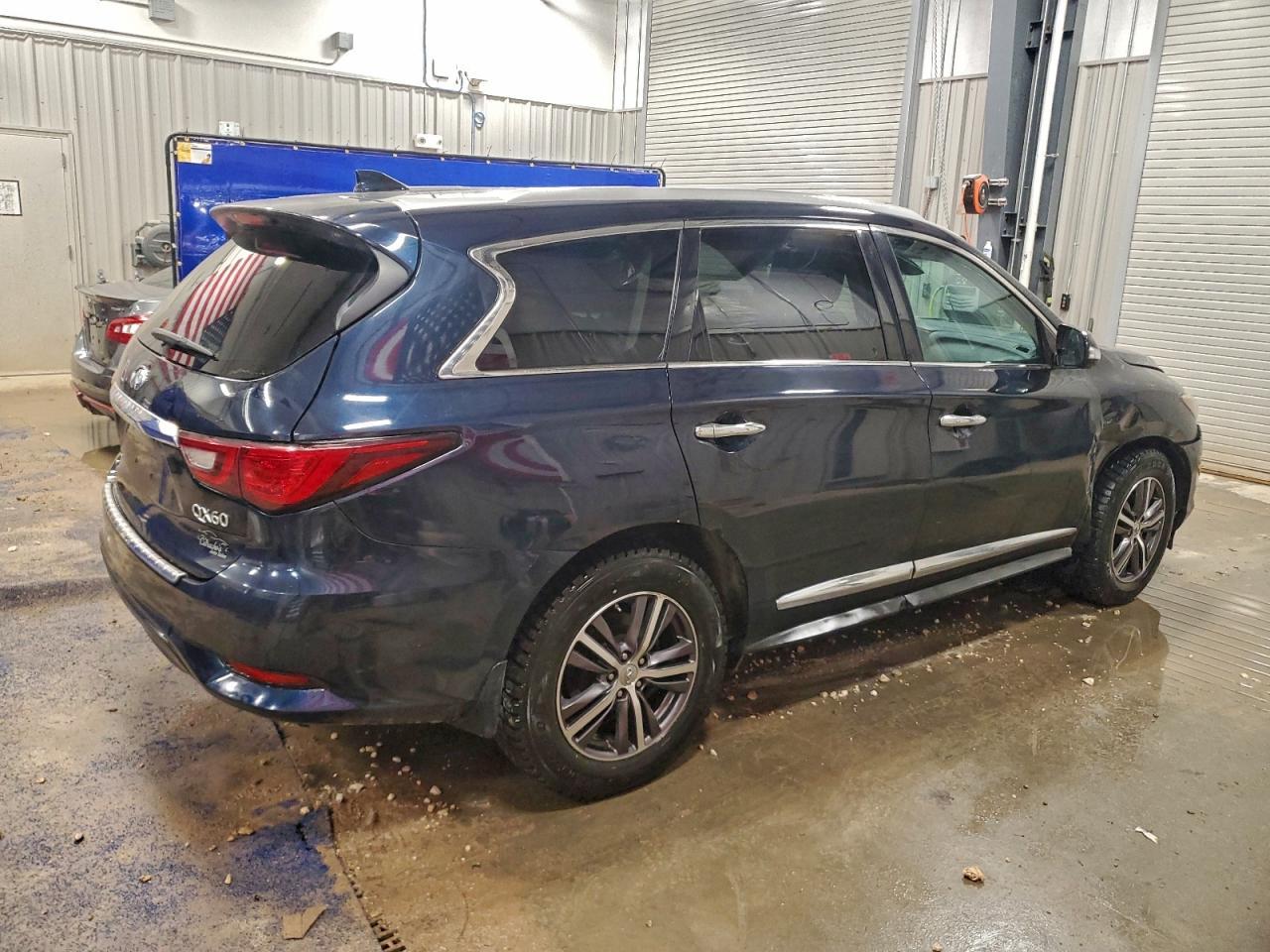 2019 Infiniti Qx60 Luxe - Фото 3