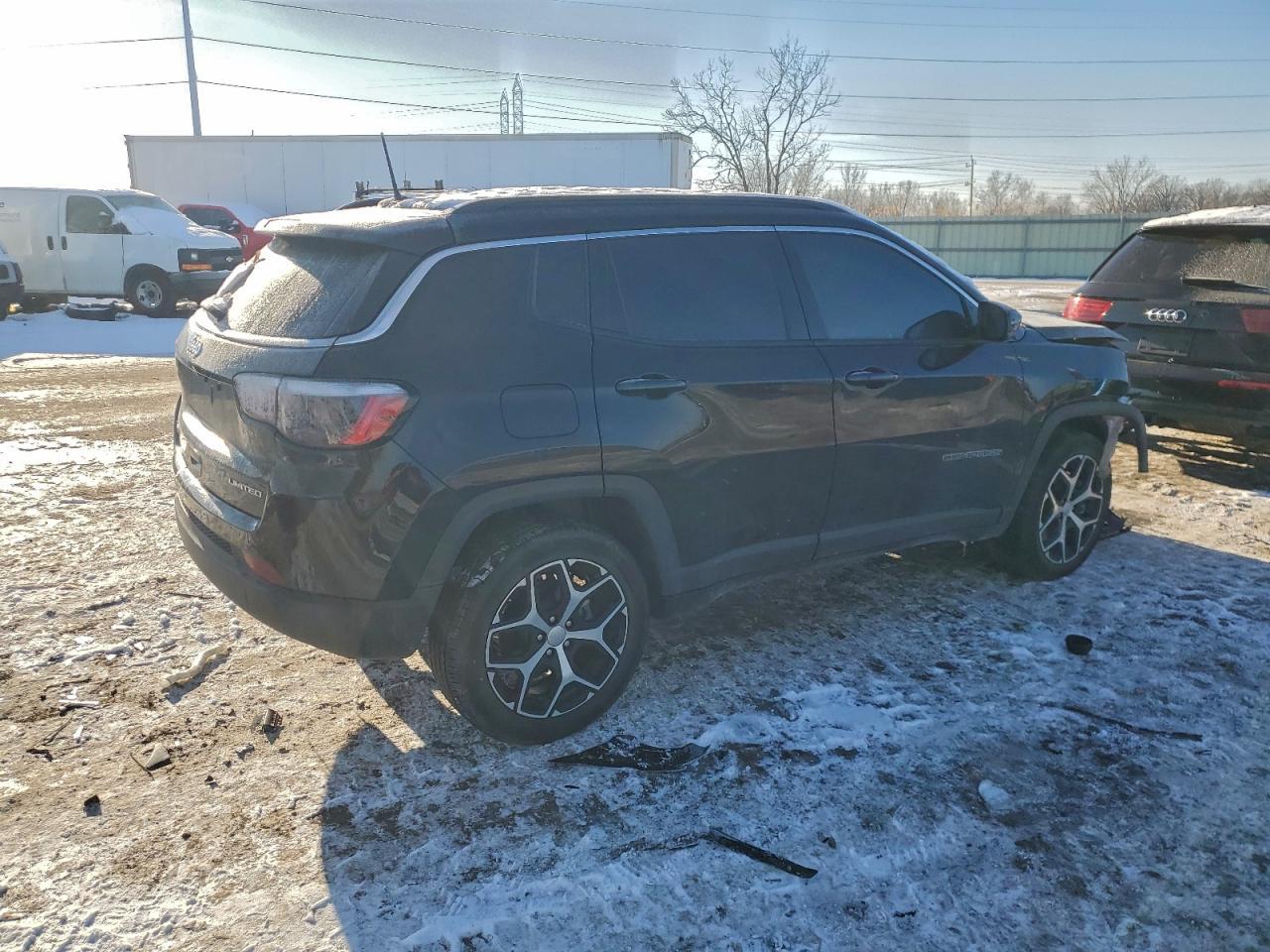 2024 Jeep Compass Limited - Фото 3