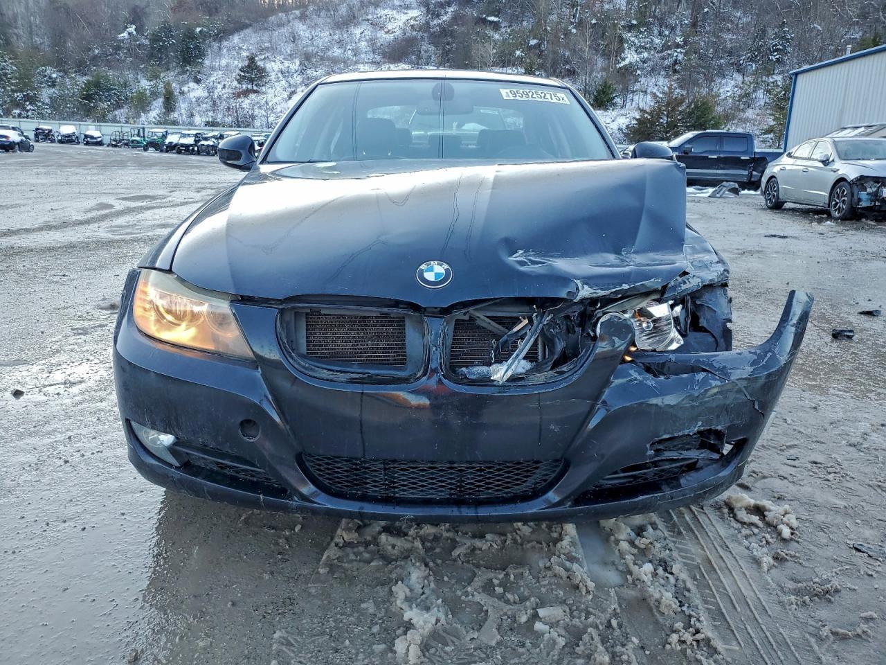 2011 BMW 328 I - Фото 5