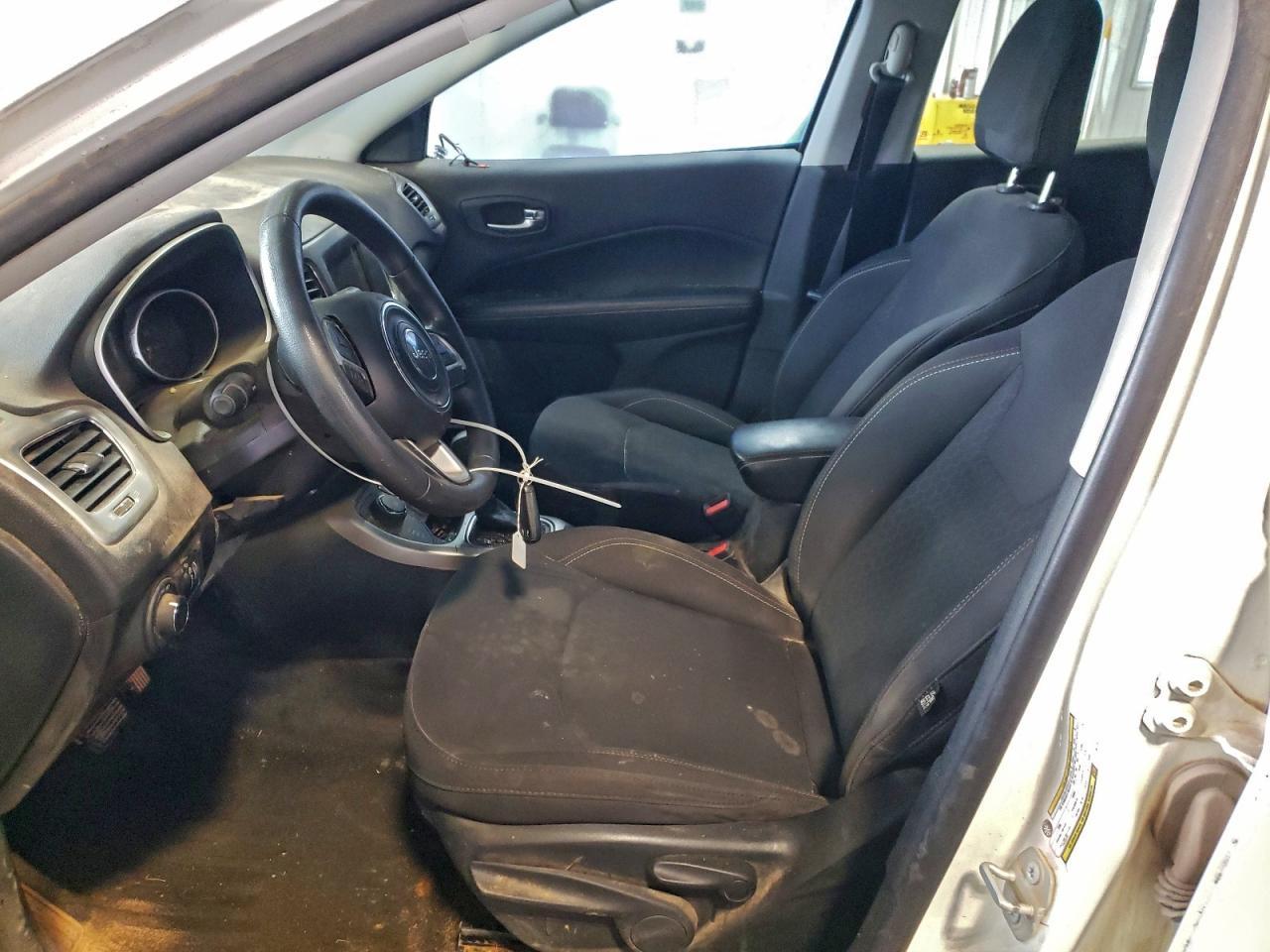 2020 Jeep Compass Sport - Фото 7