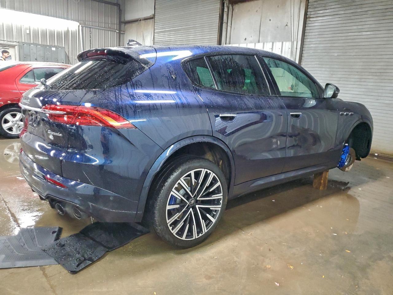 2023 Maserati Grecale Modena - Фото 3