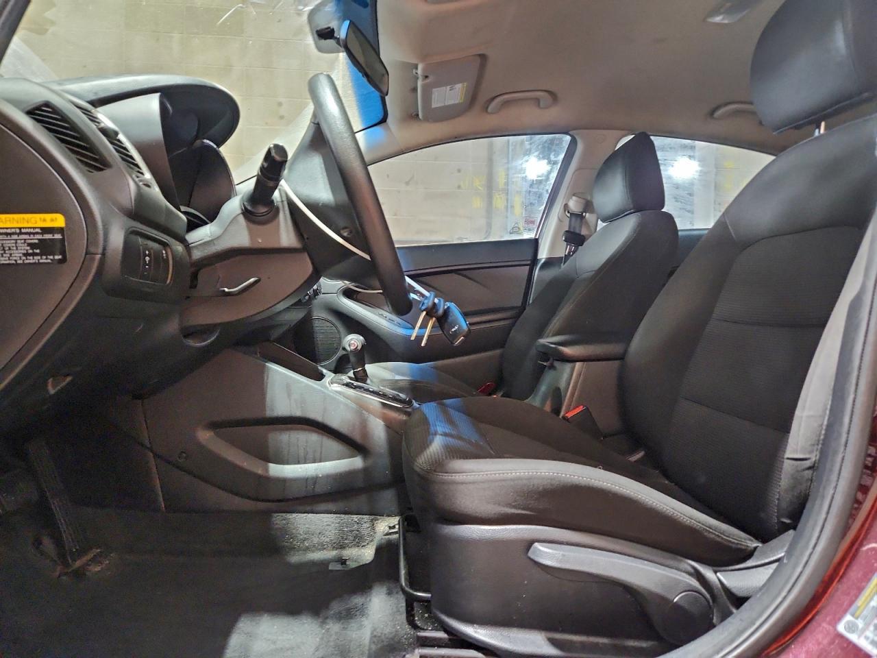 2017 Kia Forte Lx - Image 7