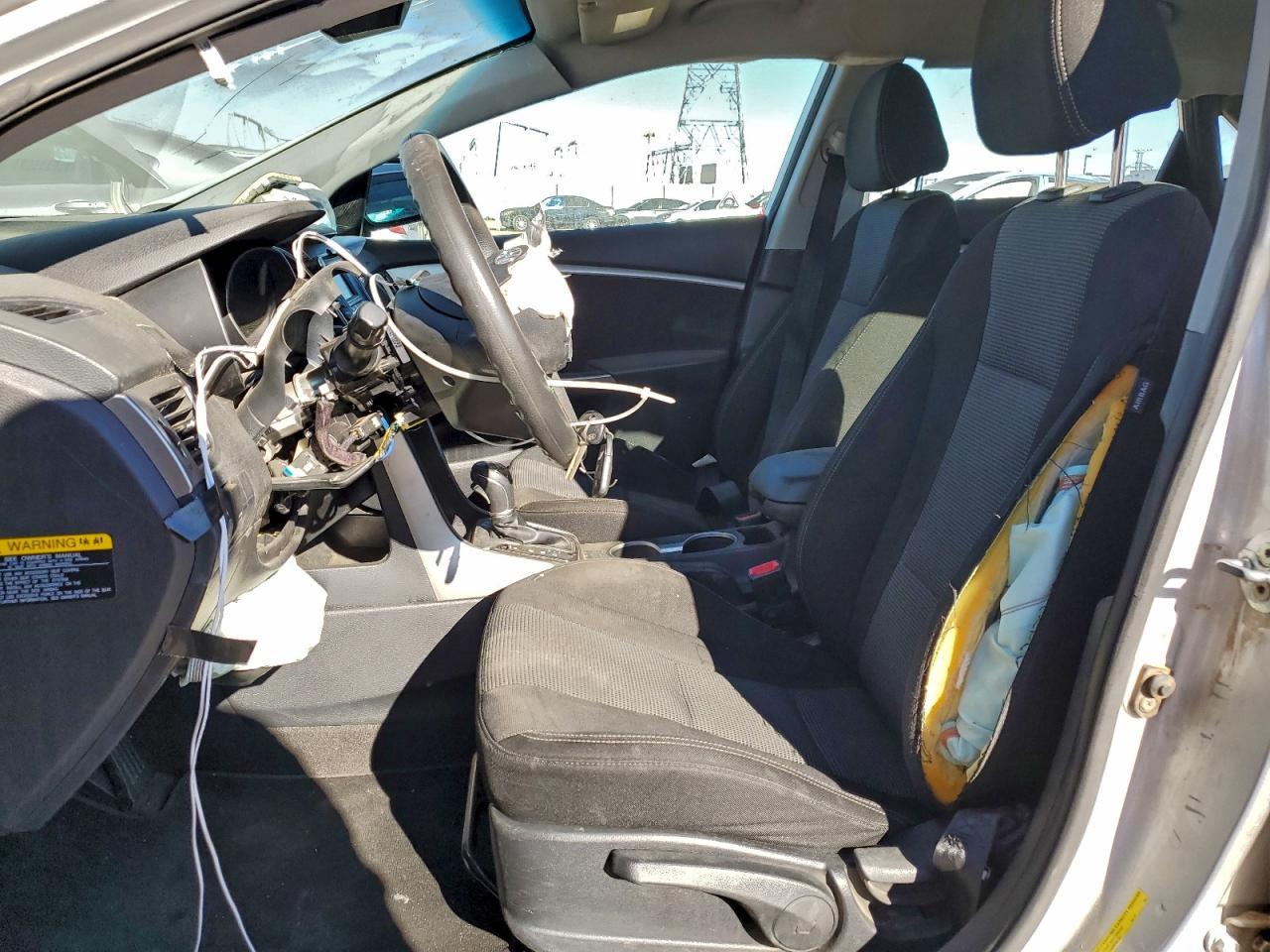 2016 Hyundai Elantra Gt - Фото 7