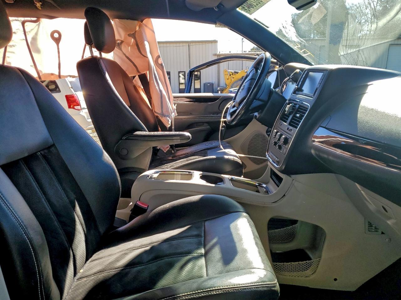 2017 Dodge Grand Caravan Sxt - Фото 7