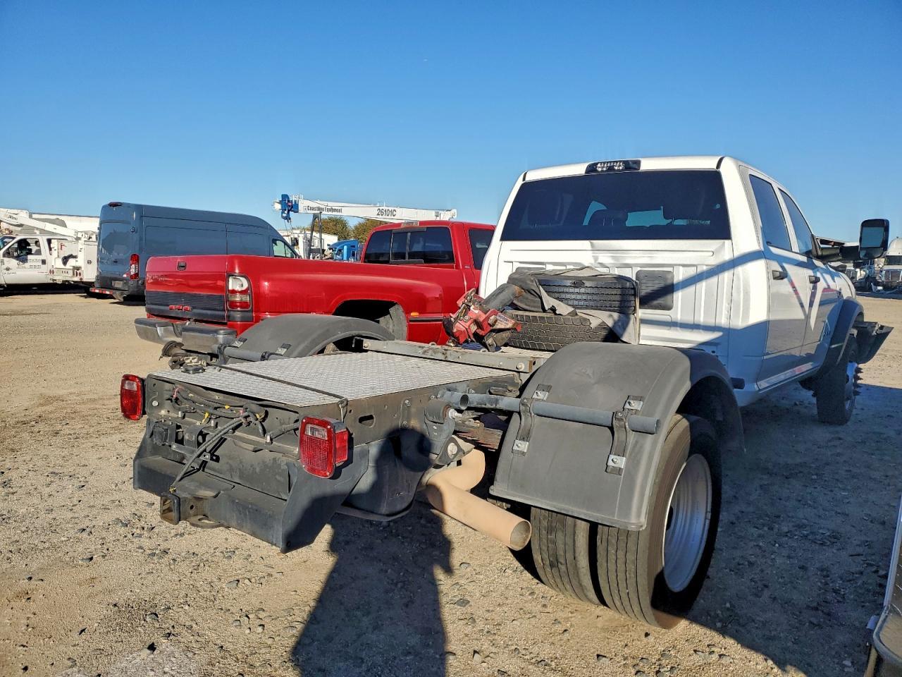 2022 Ram 5500 - Image 3