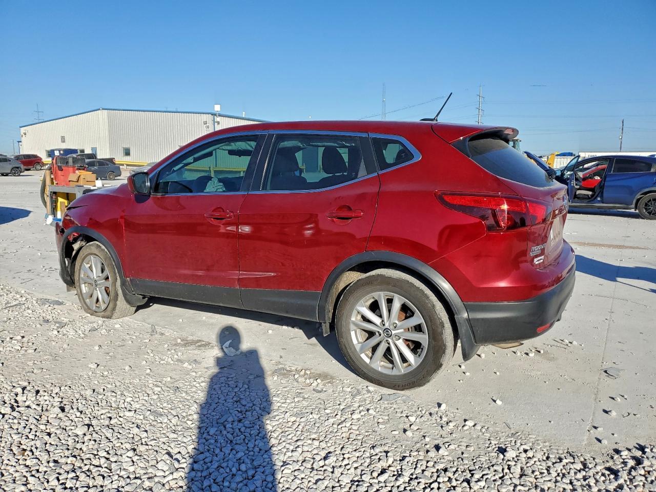 2019 Nissan Rogue Sport S - Image 2
