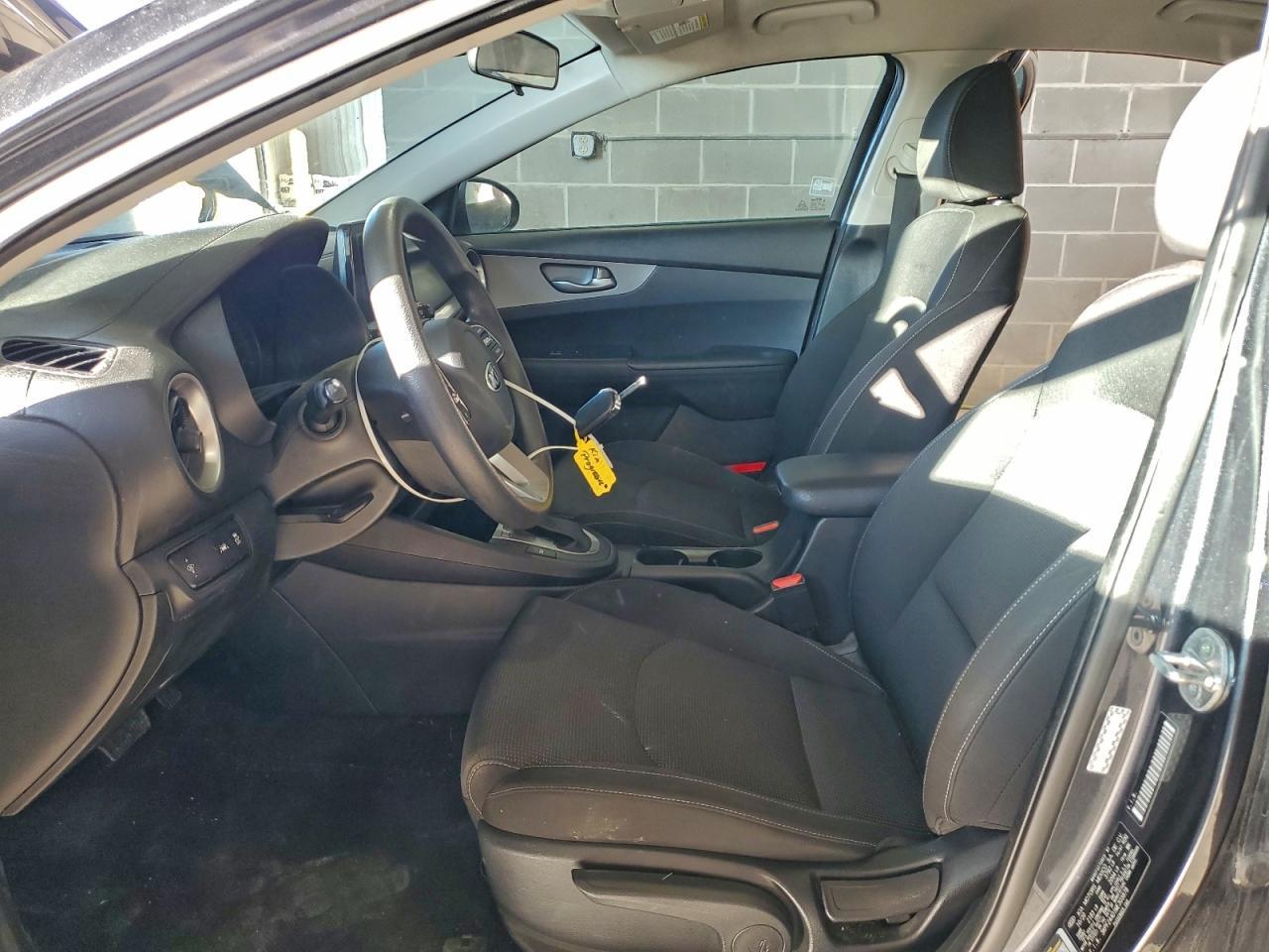 2021 Kia Forte Fe - Фото 7