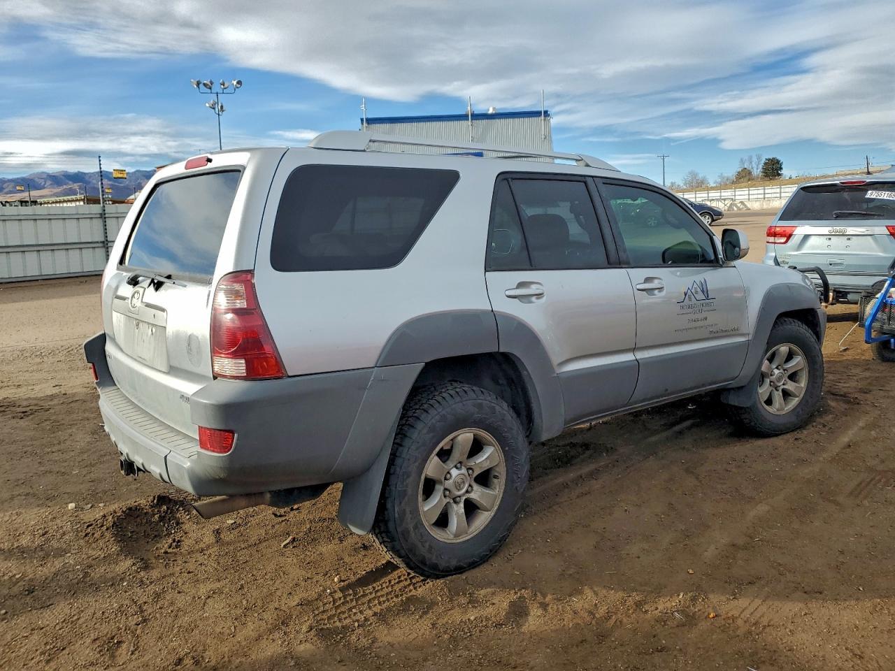 2003 Toyota 4Runner Sr5 - Фото 3