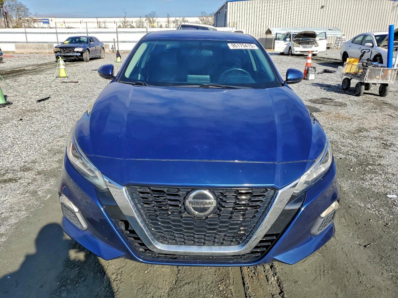 2019 Nissan Altima Sr - Image 5