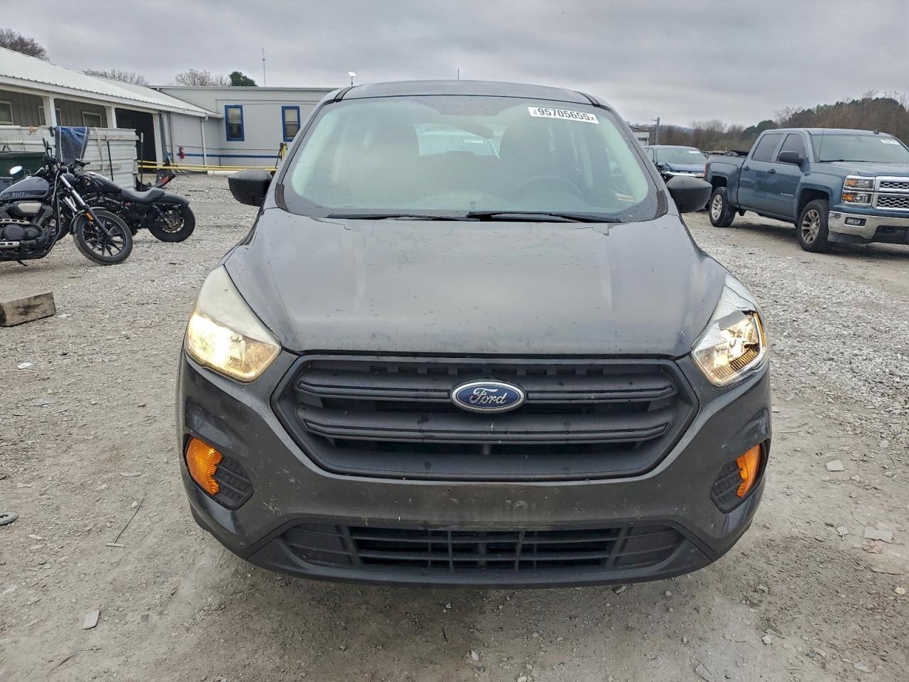2017 Ford Escape S - Фото 5