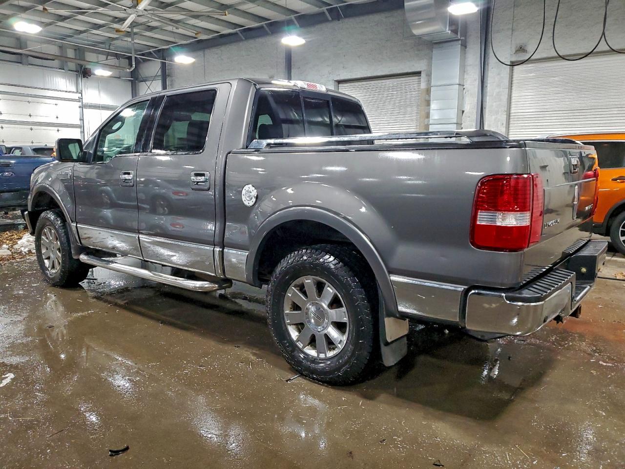2006 Lincoln Mark Lt - Image 2