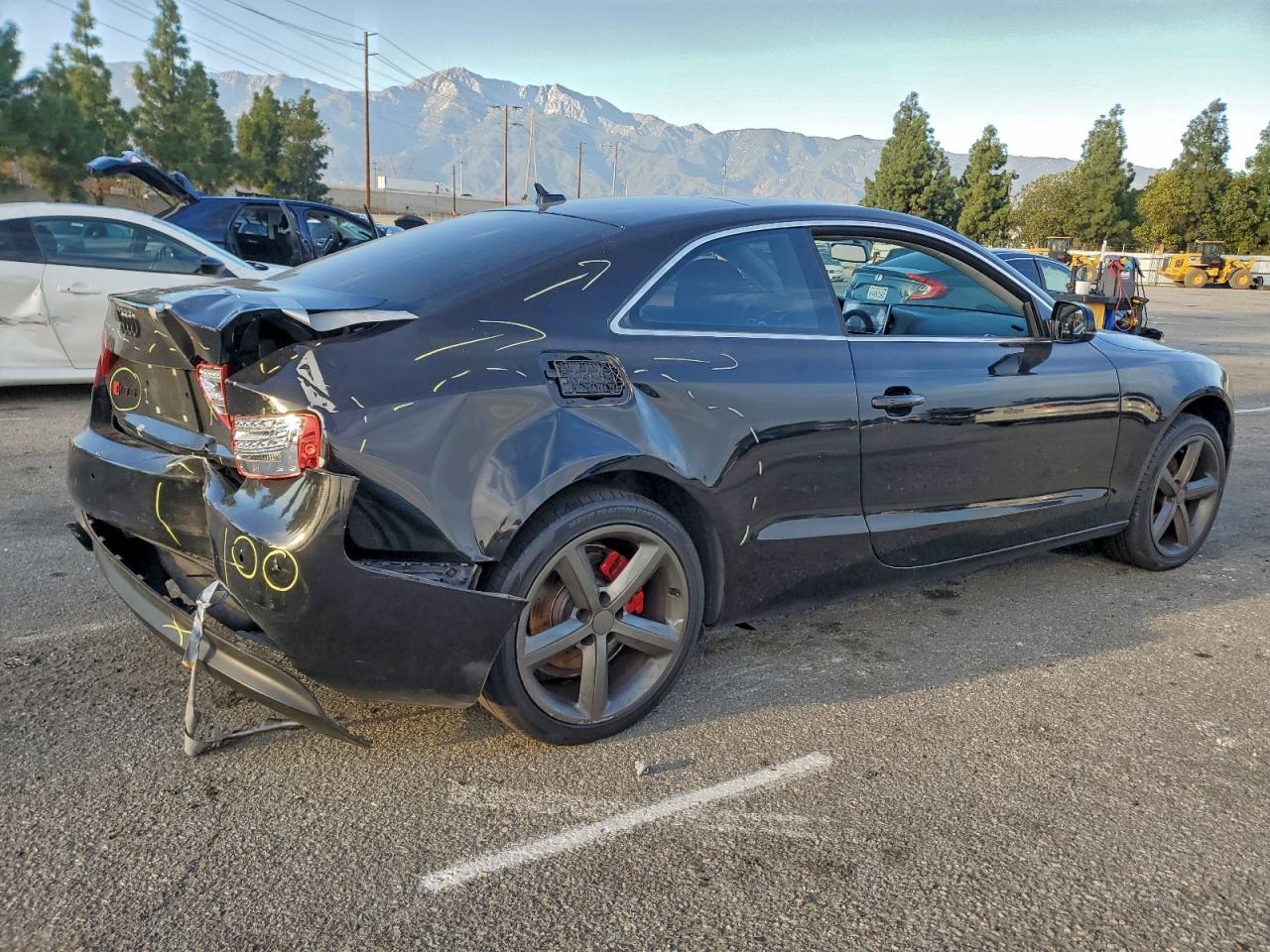 2010 Audi A5 Premium Plus - Фото 3