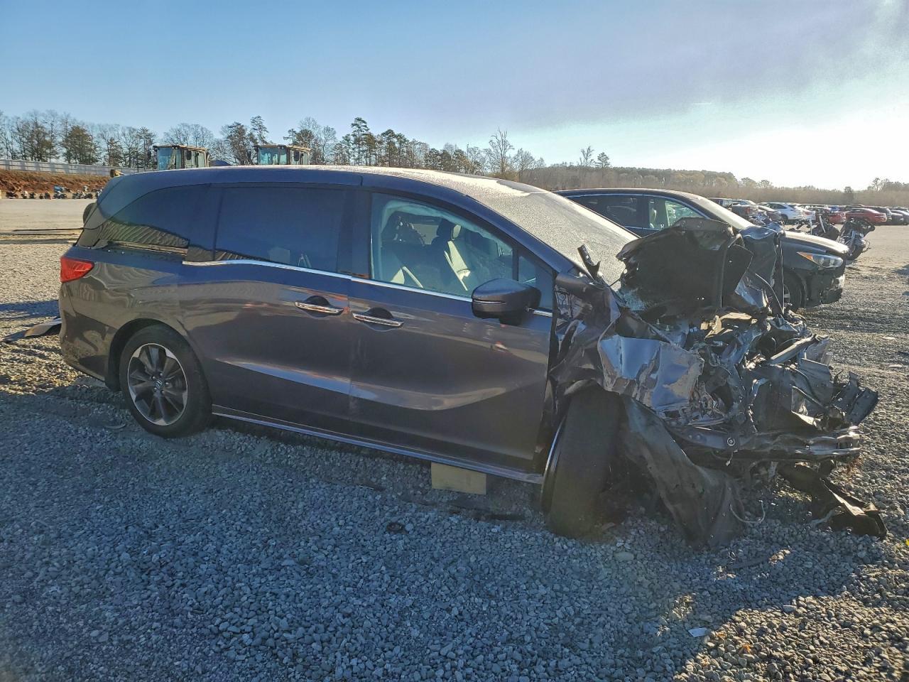 2024 Honda Odyssey Elite - Image 4