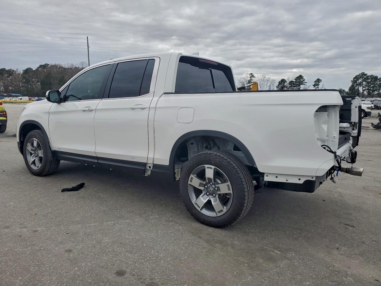 2025 Honda Ridgeline Rtl - Image 2