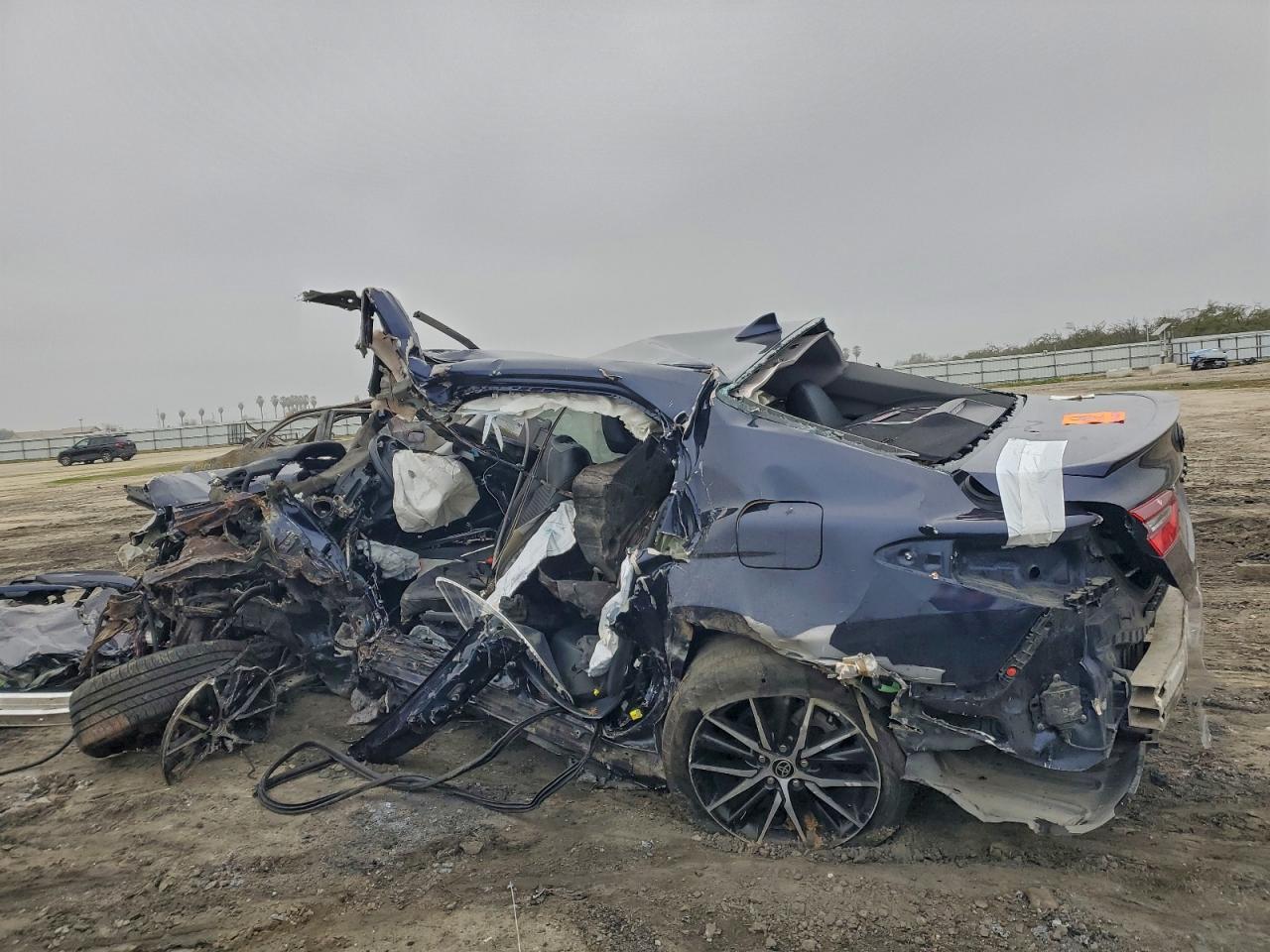 2021 Toyota Camry Se - Image 2